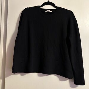 Everlane 100% Cashmere Black Crewneck Sweater – Size M